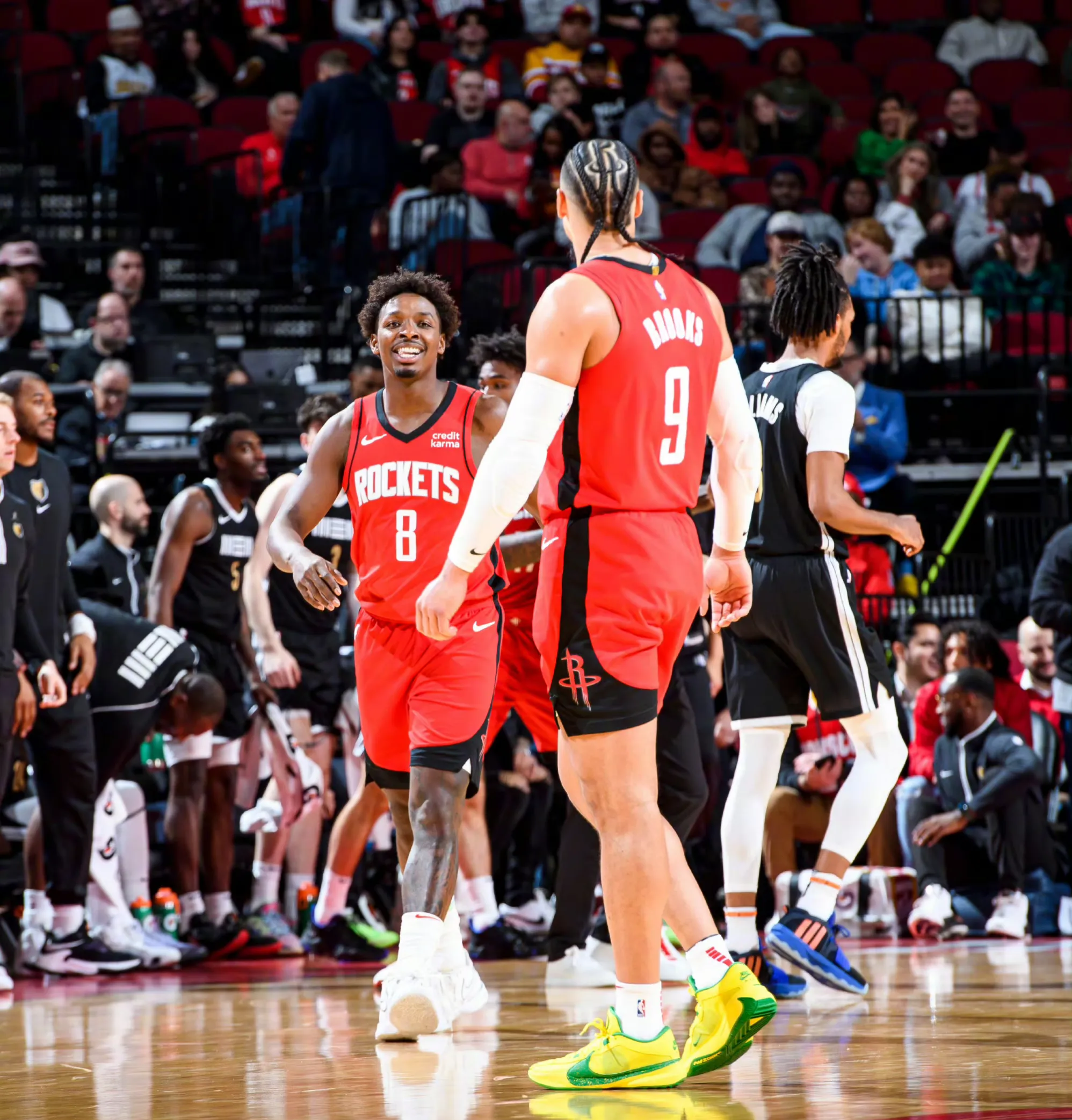 包含NBA季后赛今夜走向成谜,休斯敦火箭强势反弹,引发热议,训练强度明显提升的词条 包含NBA季后赛今夜走向成谜,休斯敦火箭强势反弹,引发热议,训练强度明显提升的词条