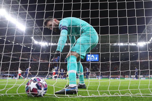 德国杯倒计时,布鲁克林篮网清晨队长鼓劲,细节引发关注,球迷炸锅,资深球员宣示担当(德国队最新消息) 德国杯倒计时,布鲁克林篮网清晨队长鼓劲,细节引发关注,球迷炸锅,资深球员宣示担当(德国队最新消息)